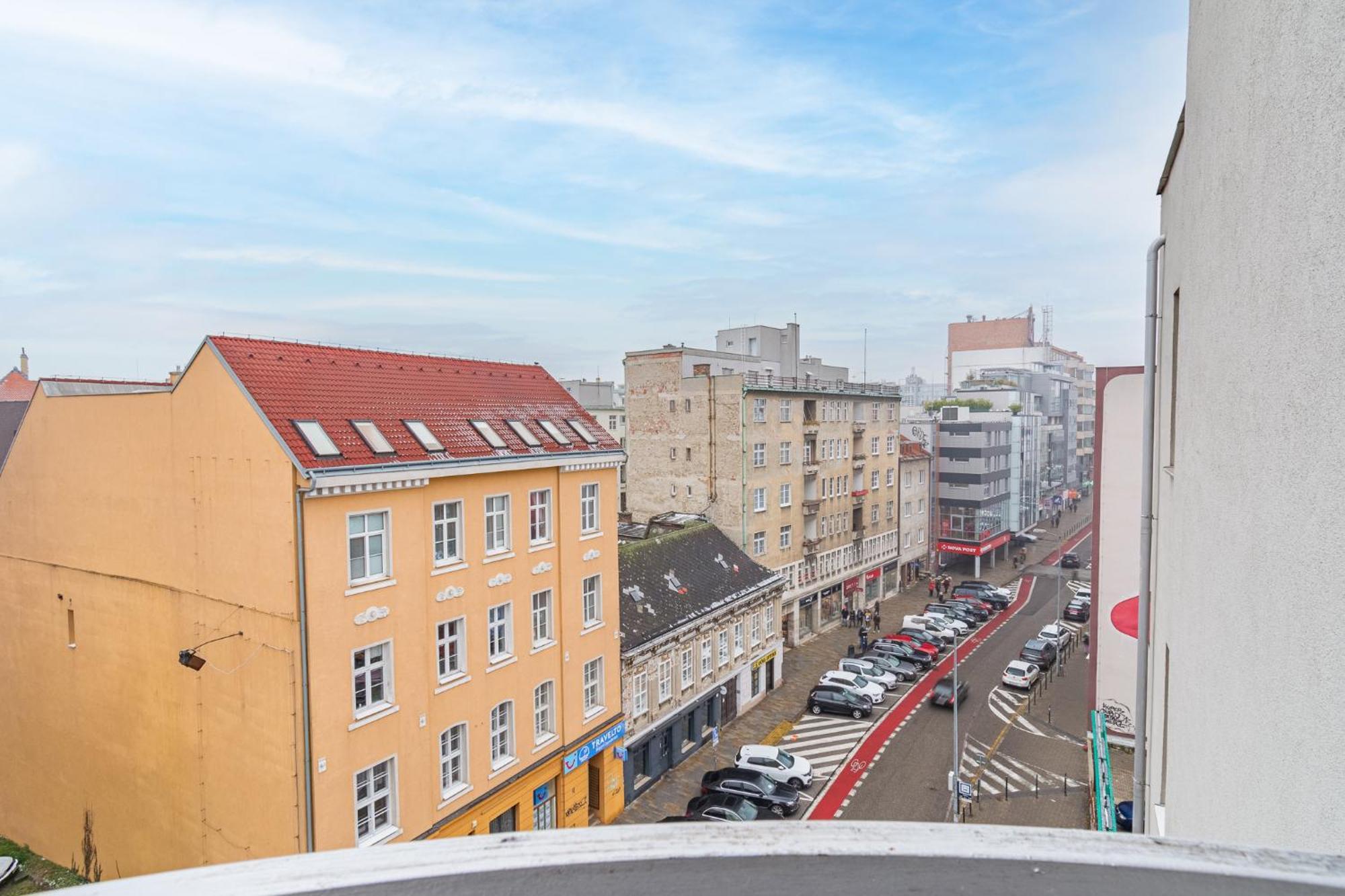 Natural-Style Apartment In The Centre Of Bratislava Ngoại thất bức ảnh