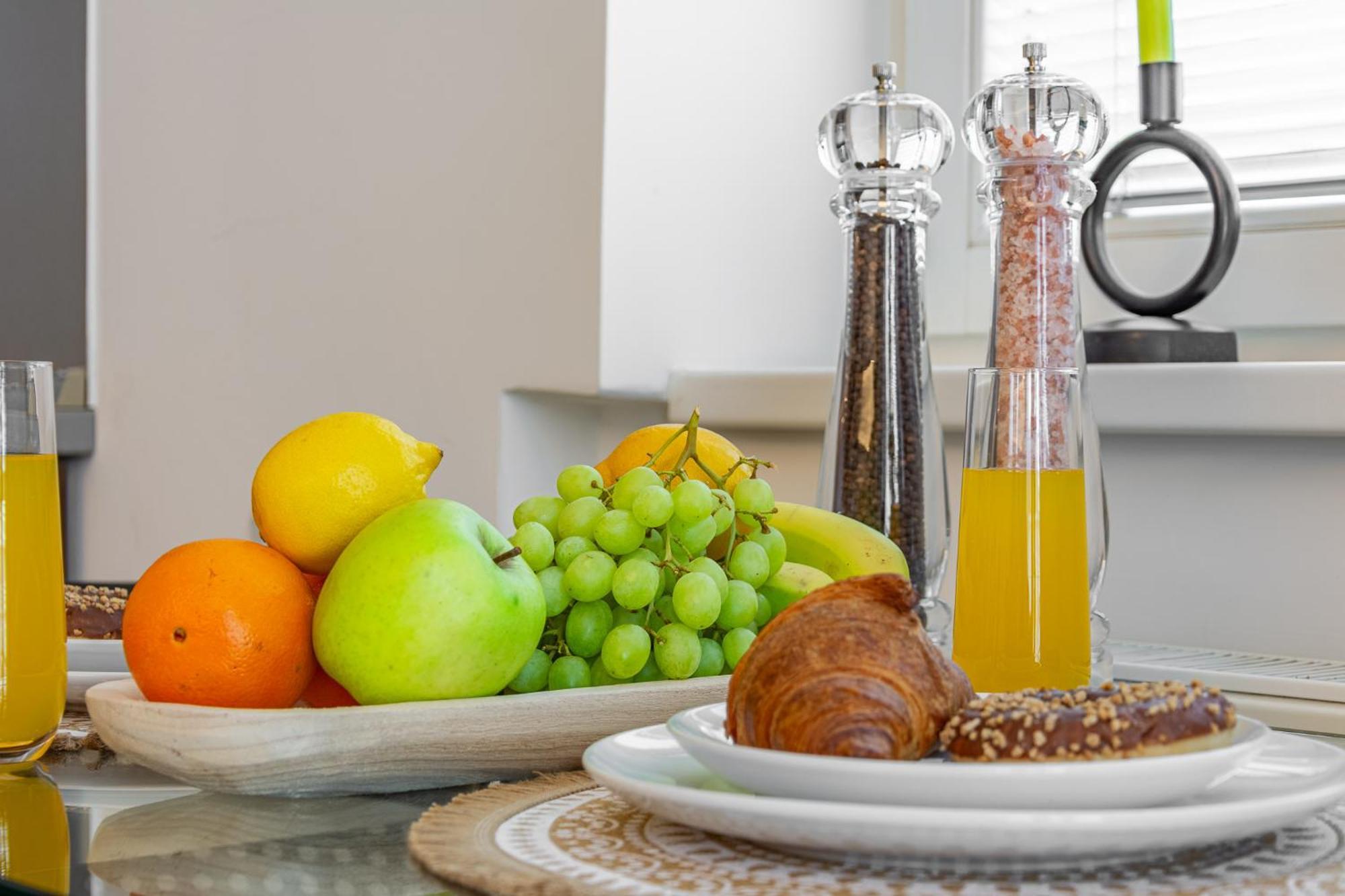 Natural-Style Apartment In The Centre Of Bratislava Ngoại thất bức ảnh