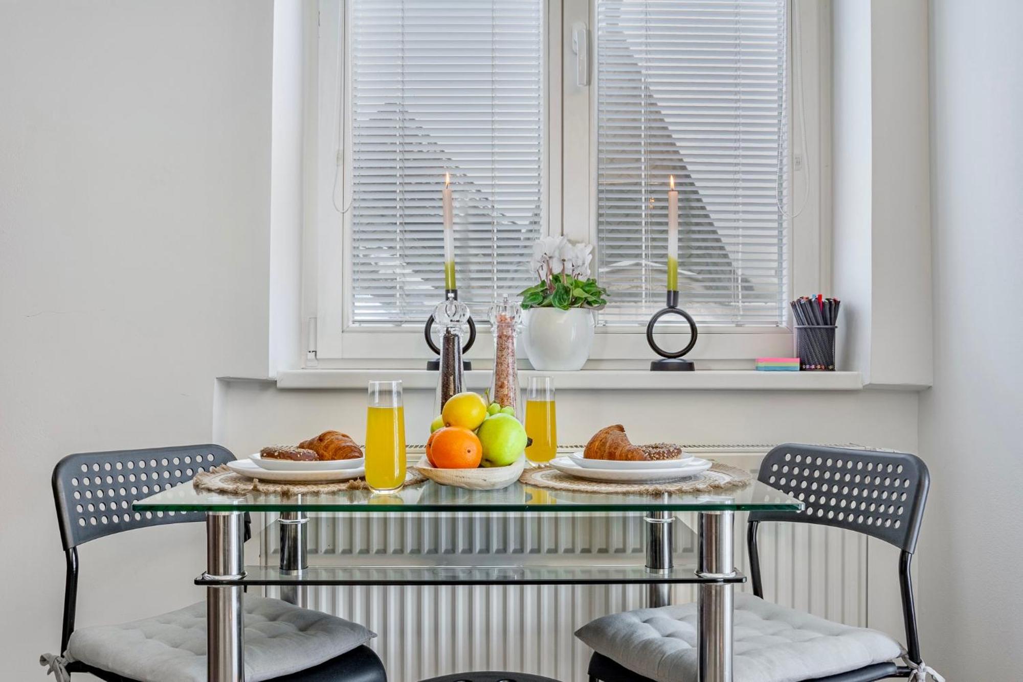 Natural-Style Apartment In The Centre Of Bratislava Ngoại thất bức ảnh